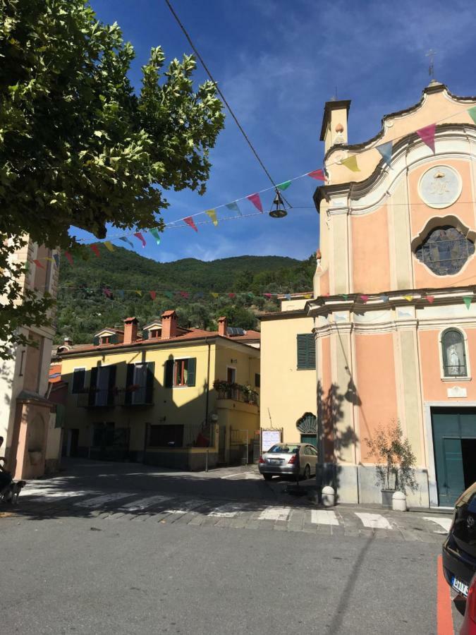 Sotto Le Stelle Hotell Pieve di Teco Eksteriør bilde